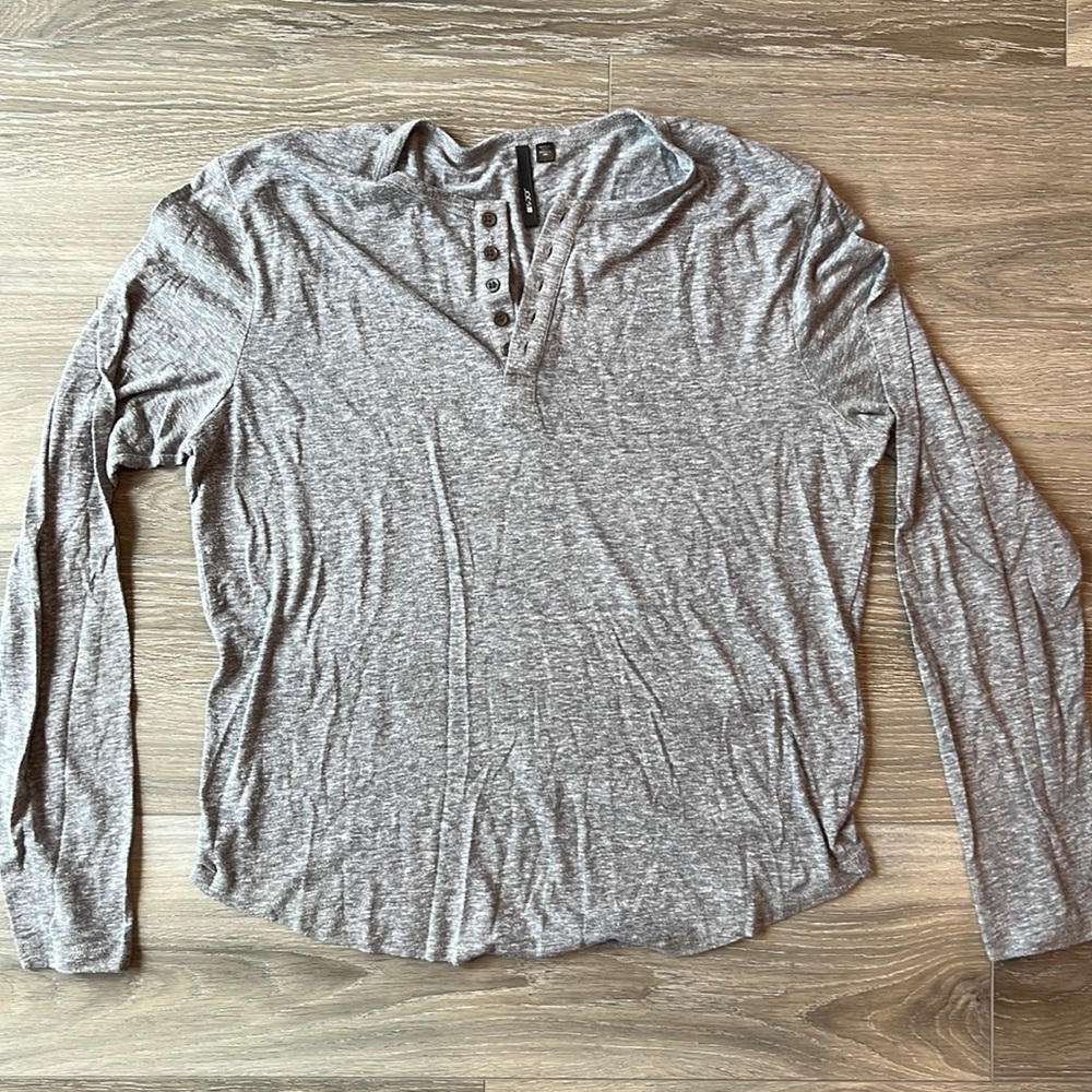 EUC, Joes Jeans Gray Men’s Henley, size Large